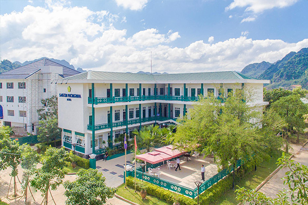 Saigon Phong Nha Hotel