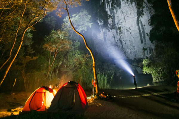 Wild Tu Lan Cave 3 Days