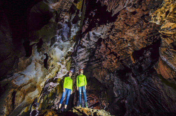 Cha Loi Cave 1 Day