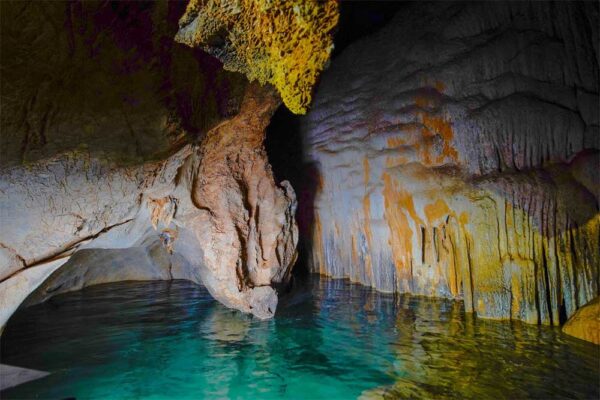 Discovery Cha Loi Cave System 2D1N