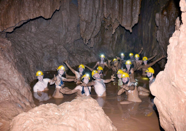 Paradise Cave - Chay River Dark Cave 1 Day