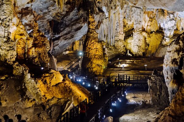 Paradise Cave -  Phong Nha Cave 1 Day