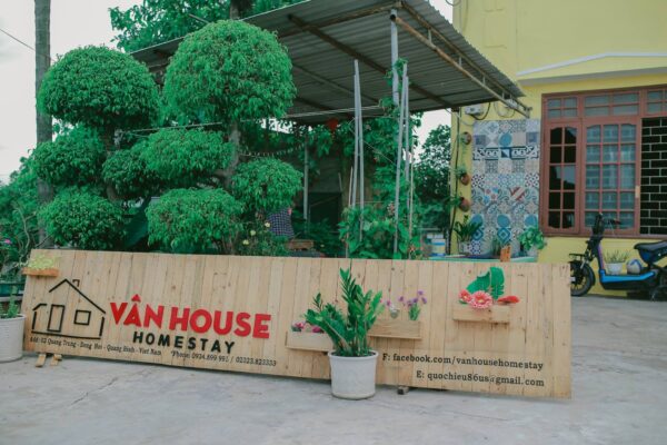 Van House Homestay