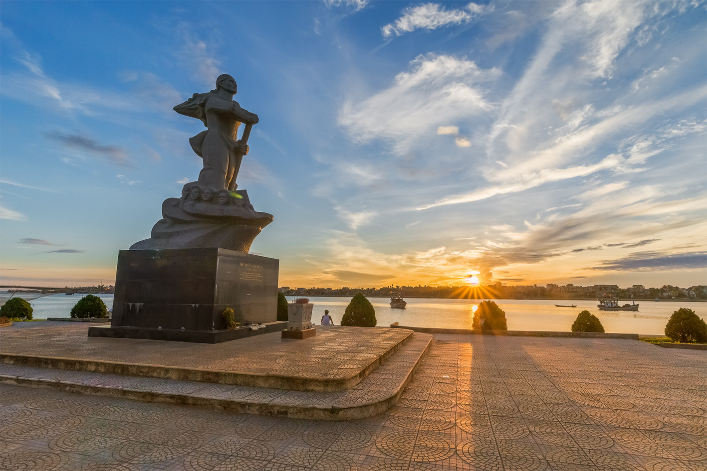 Mother Suot monument